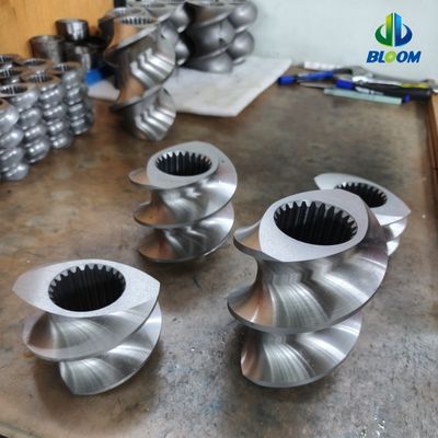 Kwaliteit  High Precision Twin Screw Elements with 38CrMoAl CR12MoV and W6542 Alloys for Polymer Compounding Extruders fabriek