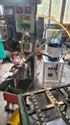 Automatisch het Voeden Systeem het Automatische Lassen van de Notenvlek