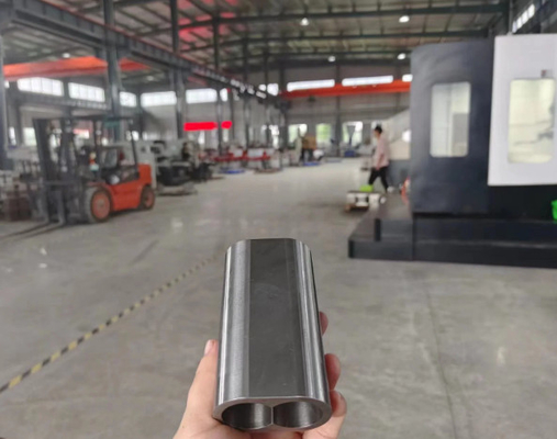 Op maat gemaakte extruder-sleeve-liner voor unieke extrusievereisten