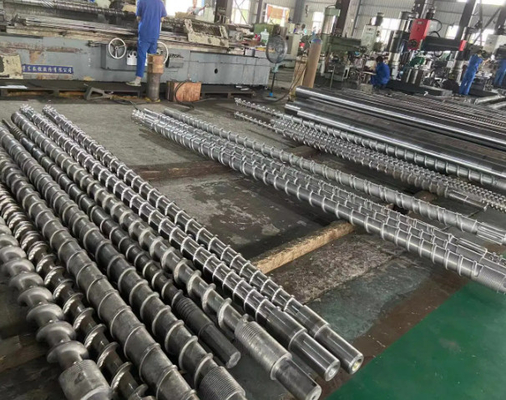 SPC vloer extruderingsmachine reserveonderdeel nitried of bimetaal vat en schroef
