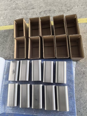 Gebruikbestendige Bimetallische Schroefvatvoering Voor injectie gietmachine Plastic Extruder