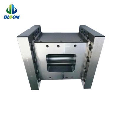 Anti slijtage en corrosie schroefvat en voering Plastic Twin Screw Extruder Elementen om de productie van plastic recycling te verbeteren