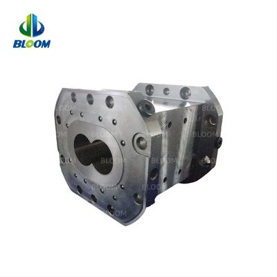 W6MO5CR4V2 Plastic Extruder Barrel voor Twin Screw Extruder LDPE/HDPE/PP Film Blaas extruder Bimetallic schroefvat