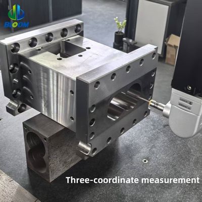 Plastic Compounding met superieure warmte-uitwisseling in extruder High Strength Twin Screw Barrel